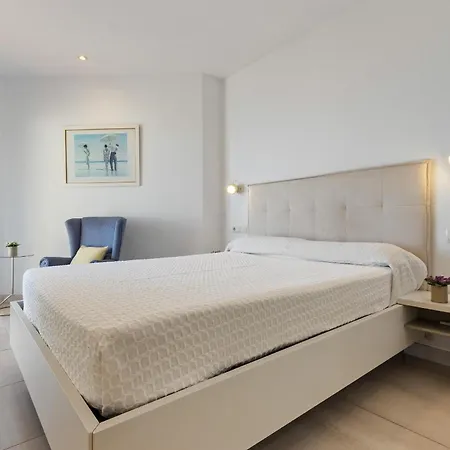 Neptune 502 By Ivi Real Estate Apartament Torremolinos